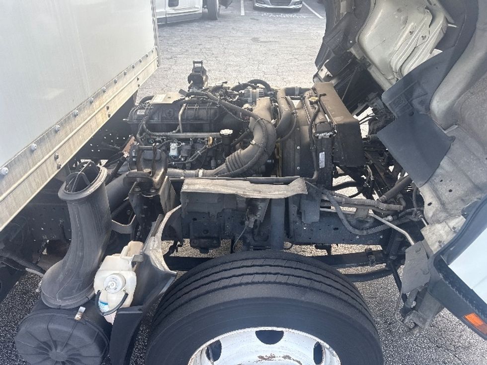 Light Duty Box Truck-Light and Medium Duty Trucks-Isuzu-2019-NPR EFI-Forest Park-GA-109,191\n\t\tmiles-$ 35,500 - Image 24