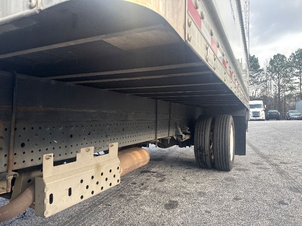 Light Duty Box Truck-Light and Medium Duty Trucks-Isuzu-2019-NPR EFI-Forest Park-GA-109,191\n\t\tmiles-$ 35,500 - Image 5