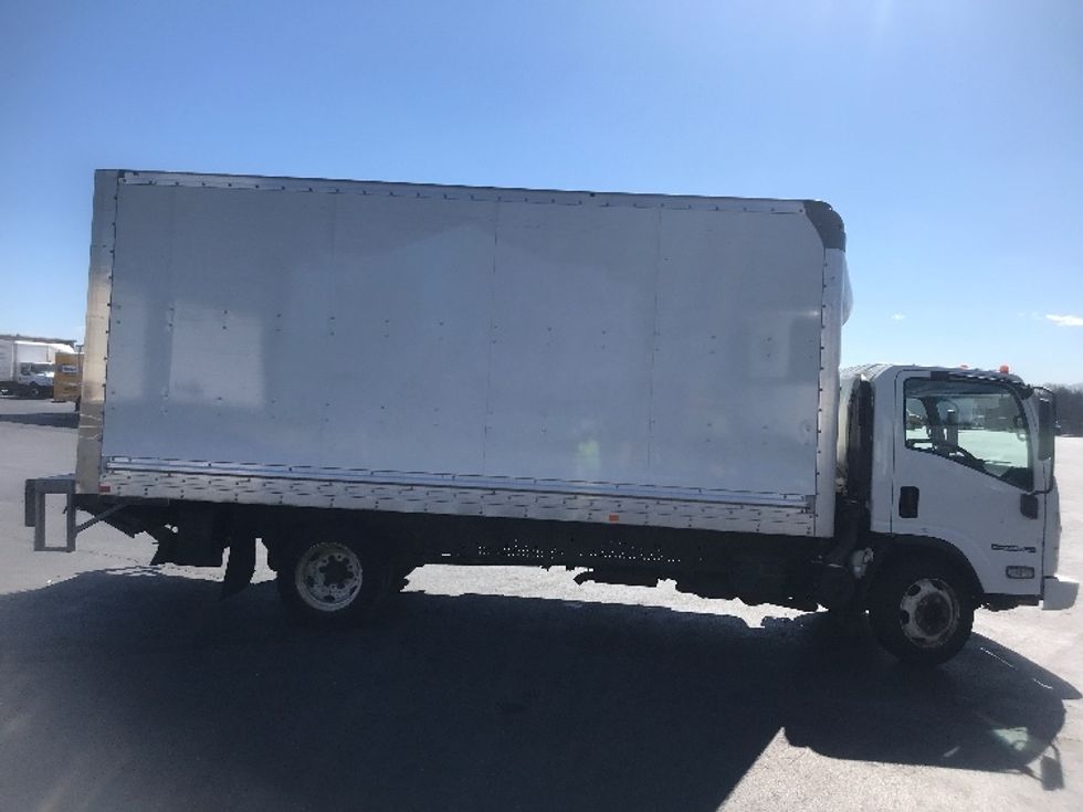 Light Duty Box Truck-Light and Medium Duty Trucks-Isuzu-2019-NPR EFI-Harrisburg-PA-163,215\n\t\tmiles-$ 29,750 - Image 15
