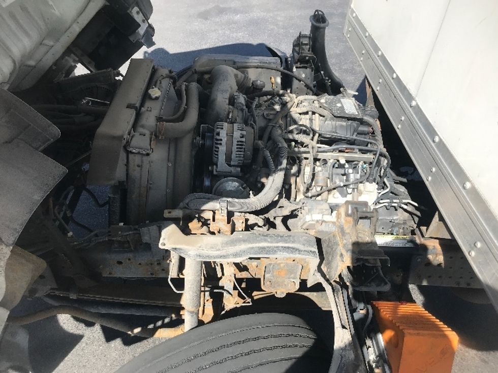 Light Duty Box Truck-Light and Medium Duty Trucks-Isuzu-2019-NPR EFI-Harrisburg-PA-163,215\n\t\tmiles-$ 29,750 - Image 24