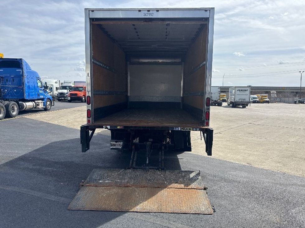 Light Duty Box Truck-Light and Medium Duty Trucks-Isuzu-2019-NPR EFI-Indianapolis-IN-61,488\n\t\tmiles-$ 36,000 - Image 9