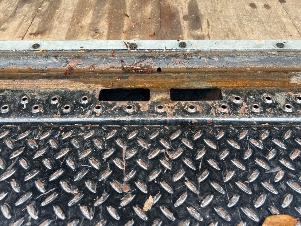 Light Duty Box Truck-Light and Medium Duty Trucks-Isuzu-2019-NPR EFI-Jackson-MS-47,910\n\t\tmiles-$ 41,000 - Image 10