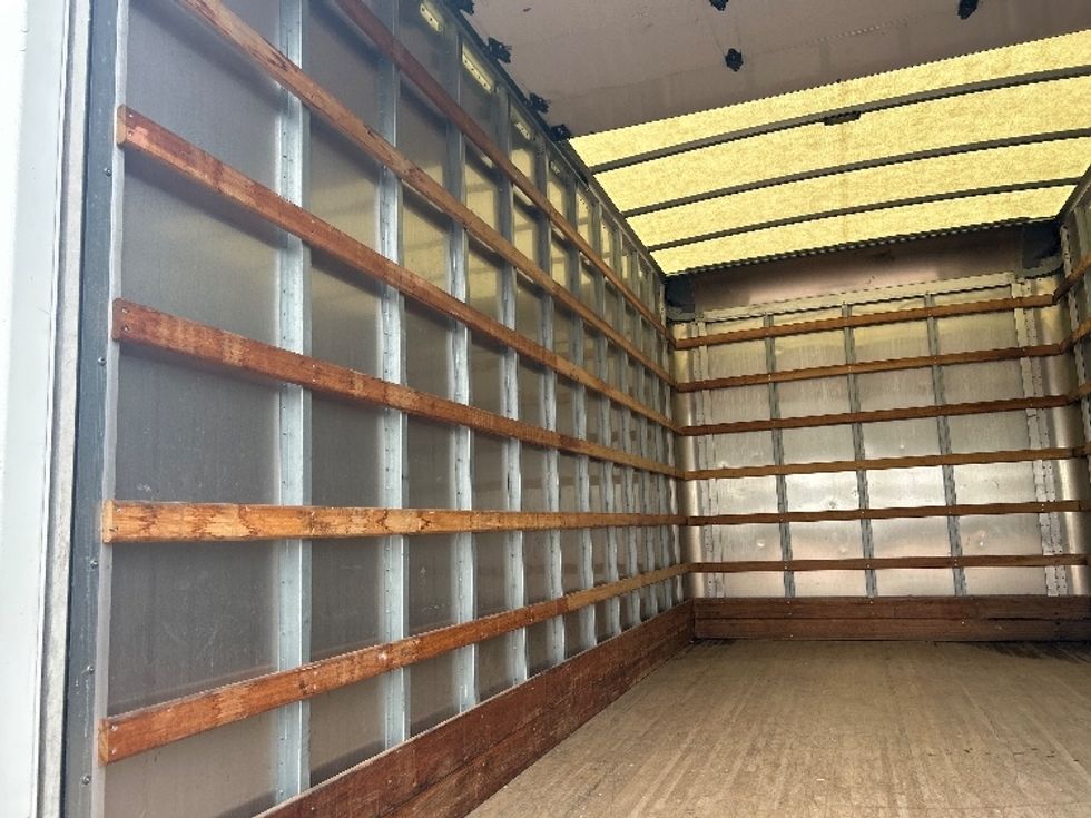 Light Duty Box Truck-Light and Medium Duty Trucks-Isuzu-2019-NPR EFI-Jackson-MS-47,910\n\t\tmiles-$ 41,000 - Image 11