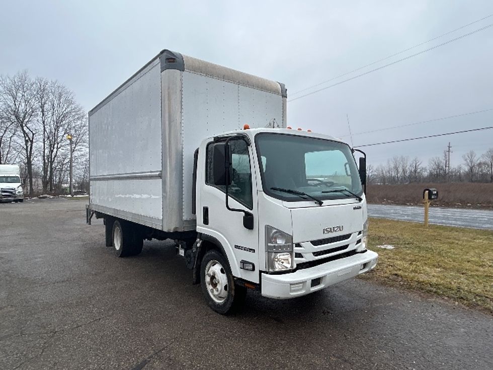 Light Duty Box Truck-Light and Medium Duty Trucks-Isuzu-2019-NPR EFI-Kalamazoo-MI-88,837\n\t\tmiles-$ 33,750 - Image 1