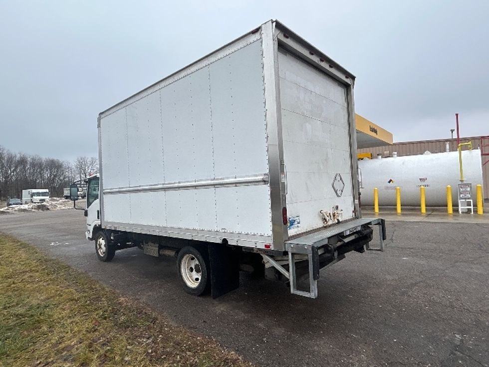 Light Duty Box Truck-Light and Medium Duty Trucks-Isuzu-2019-NPR EFI-Kalamazoo-MI-88,837\n\t\tmiles-$ 33,750 - Image 6