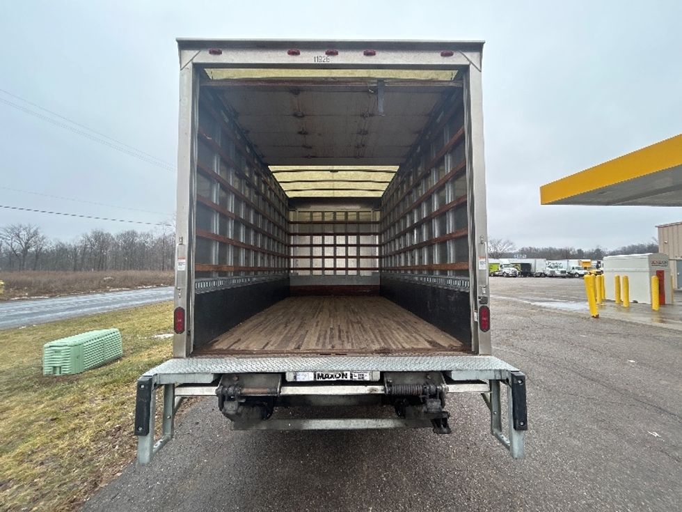 Light Duty Box Truck-Light and Medium Duty Trucks-Isuzu-2019-NPR EFI-Kalamazoo-MI-88,837\n\t\tmiles-$ 33,750 - Image 7