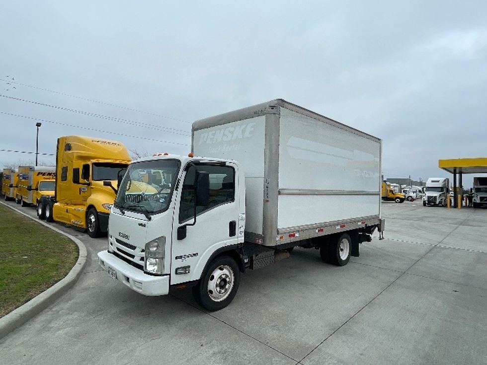 Light Duty Box Truck-Light and Medium Duty Trucks-Isuzu-2019-NPR EFI-Katy-TX-153,091\n\t\tmiles-$ 32,000 - Image 1