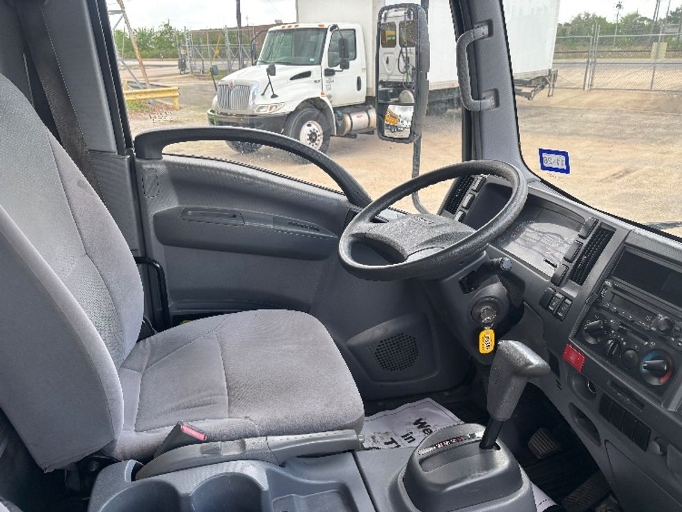 Light Duty Box Truck-Light and Medium Duty Trucks-Isuzu-2019-NPR EFI-Katy-TX-71,696\n\t\tmiles-$ 38,750 - Image 20