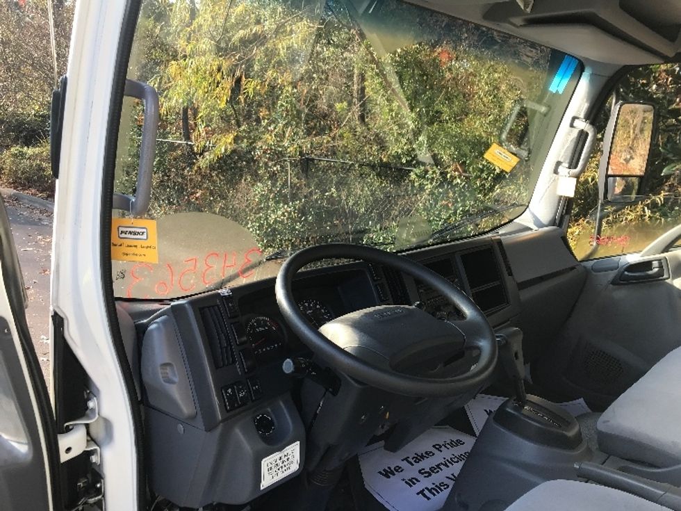 Light Duty Box Truck-Light and Medium Duty Trucks-Isuzu-2019-NPR EFI-Ladson-SC-95,612\n\t\tmiles-$ 36,750 - Image 17