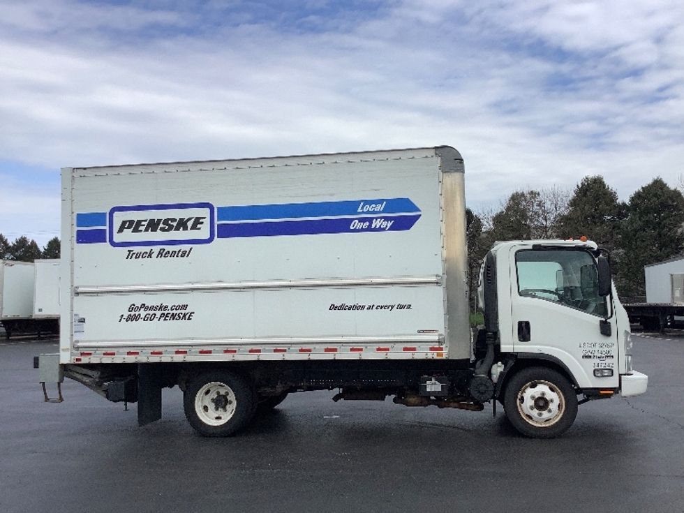 Light Duty Box Truck-Light and Medium Duty Trucks-Isuzu-2019-NPR EFI-Lancaster-PA-91,357\n\t\tmiles-$ 37,000 - Image 15