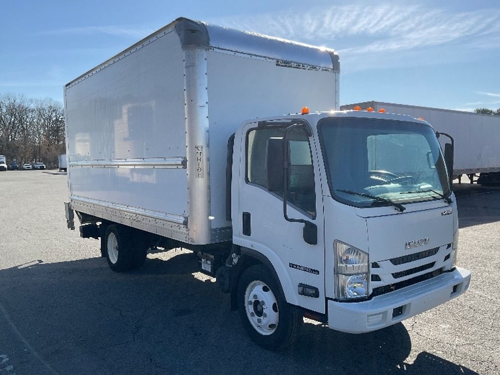 Light Duty Box Truck-Light and Medium Duty Trucks-Isuzu-2019-NPR EFI-Little Rock-AR-92,312\n\t\tmiles-$ 37,000 - Image 1