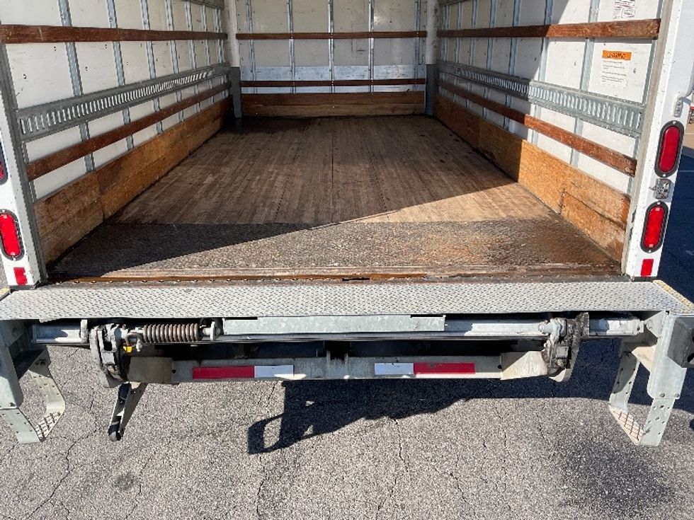 Light Duty Box Truck-Light and Medium Duty Trucks-Isuzu-2019-NPR EFI-Little Rock-AR-92,312\n\t\tmiles-$ 37,000 - Image 10