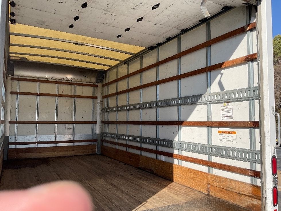 Light Duty Box Truck-Light and Medium Duty Trucks-Isuzu-2019-NPR EFI-Little Rock-AR-92,312\n\t\tmiles-$ 37,000 - Image 12