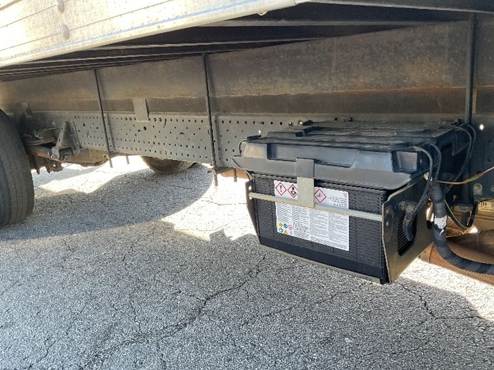 Light Duty Box Truck-Light and Medium Duty Trucks-Isuzu-2019-NPR EFI-Little Rock-AR-92,312\n\t\tmiles-$ 37,000 - Image 14