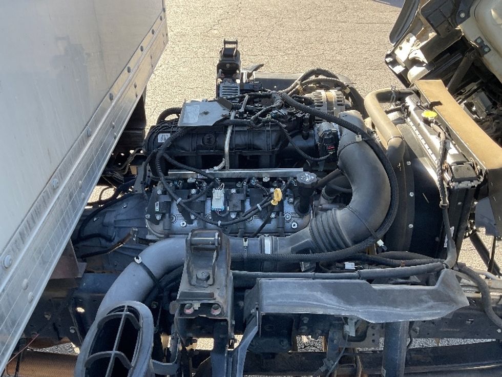 Light Duty Box Truck-Light and Medium Duty Trucks-Isuzu-2019-NPR EFI-Little Rock-AR-92,312\n\t\tmiles-$ 37,000 - Image 23