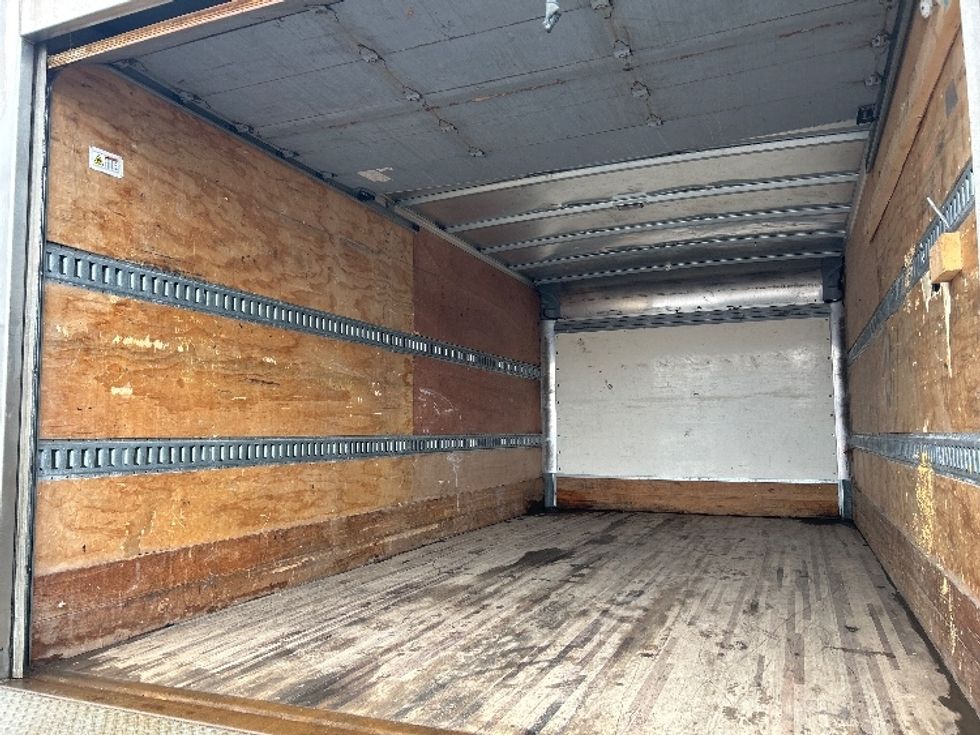 Light Duty Box Truck-Light and Medium Duty Trucks-Isuzu-2019-NPR EFI-Londonderry-NH-98,992\n\t\tmiles-$ 33,000 - Image 11