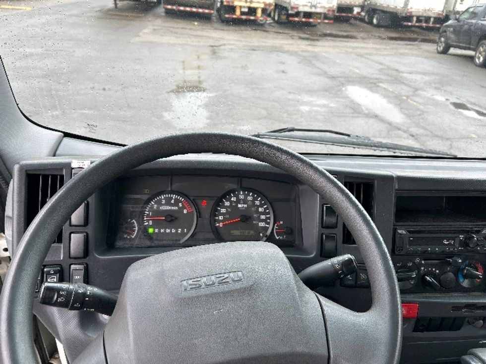 Light Duty Box Truck-Light and Medium Duty Trucks-Isuzu-2019-NPR EFI-Londonderry-NH-98,992\n\t\tmiles-$ 33,000 - Image 18