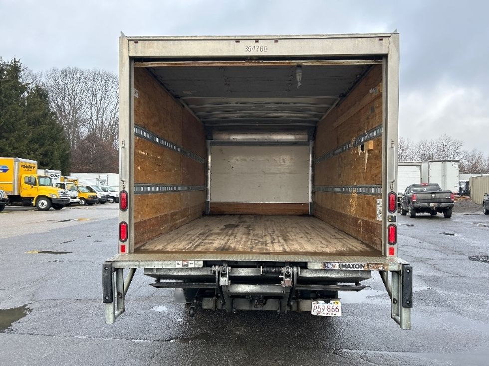 Light Duty Box Truck-Light and Medium Duty Trucks-Isuzu-2019-NPR EFI-Londonderry-NH-98,992\n\t\tmiles-$ 33,000 - Image 8
