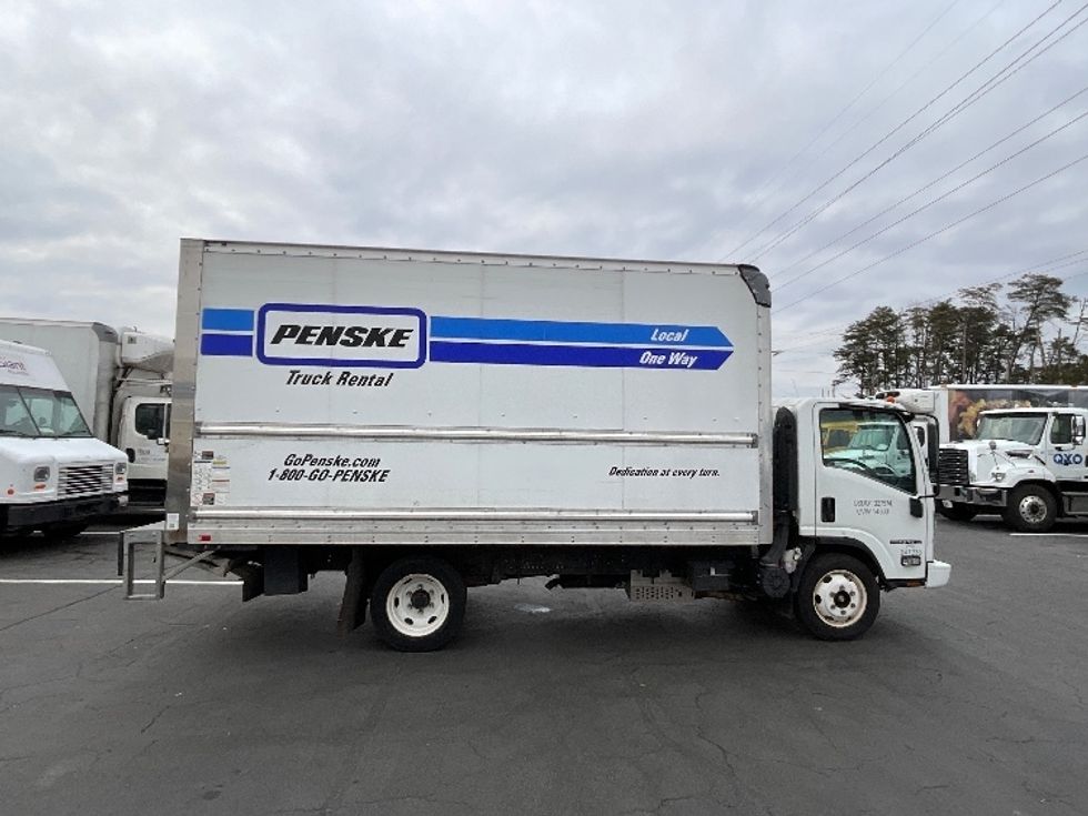 Light Duty Box Truck-Light and Medium Duty Trucks-Isuzu-2019-NPR EFI-Manassas-VA-102,388\n\t\tmiles-$ 35,750 - Image 15