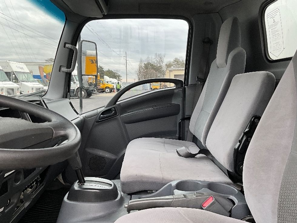 Light Duty Box Truck-Light and Medium Duty Trucks-Isuzu-2019-NPR EFI-Manassas-VA-102,388\n\t\tmiles-$ 35,750 - Image 19