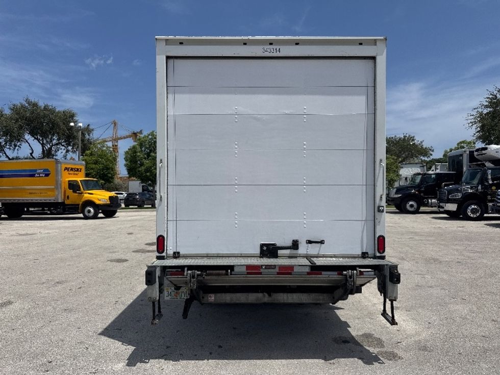Light Duty Box Truck-Light and Medium Duty Trucks-Isuzu-2019-NPR EFI-Medley-FL-102,145\n\t\tmiles-$ 35,750 - Image 7