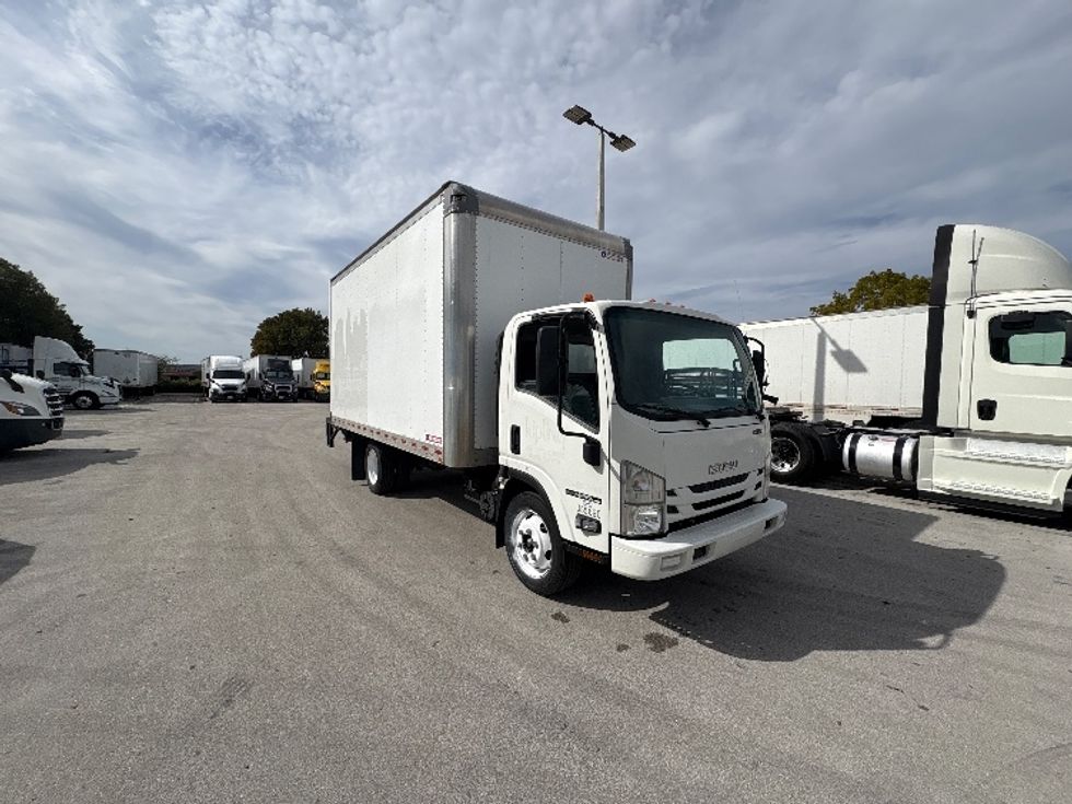Light Duty Box Truck-Light and Medium Duty Trucks-Isuzu-2019-NPR EFI-Medley-FL-160,448\n\t\tmiles-$ 27,500 - Image 1
