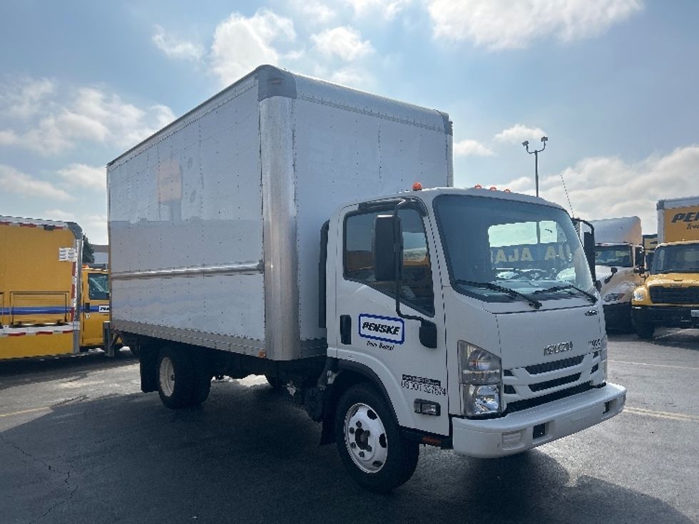 Light Duty Box Truck-Light and Medium Duty Trucks-Isuzu-2019-NPR EFI-Montebello-CA-140,353\n\t\tmiles-$ 35,250 - Image 1