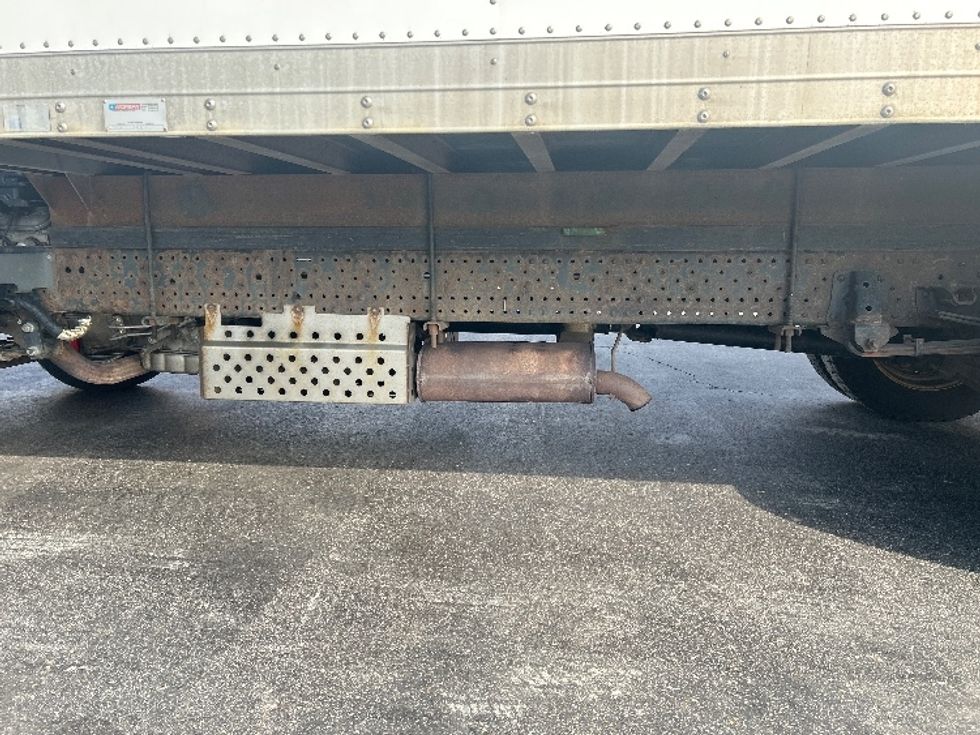 Light Duty Box Truck-Light and Medium Duty Trucks-Isuzu-2019-NPR EFI-Montebello-CA-140,353\n\t\tmiles-$ 35,250 - Image 5