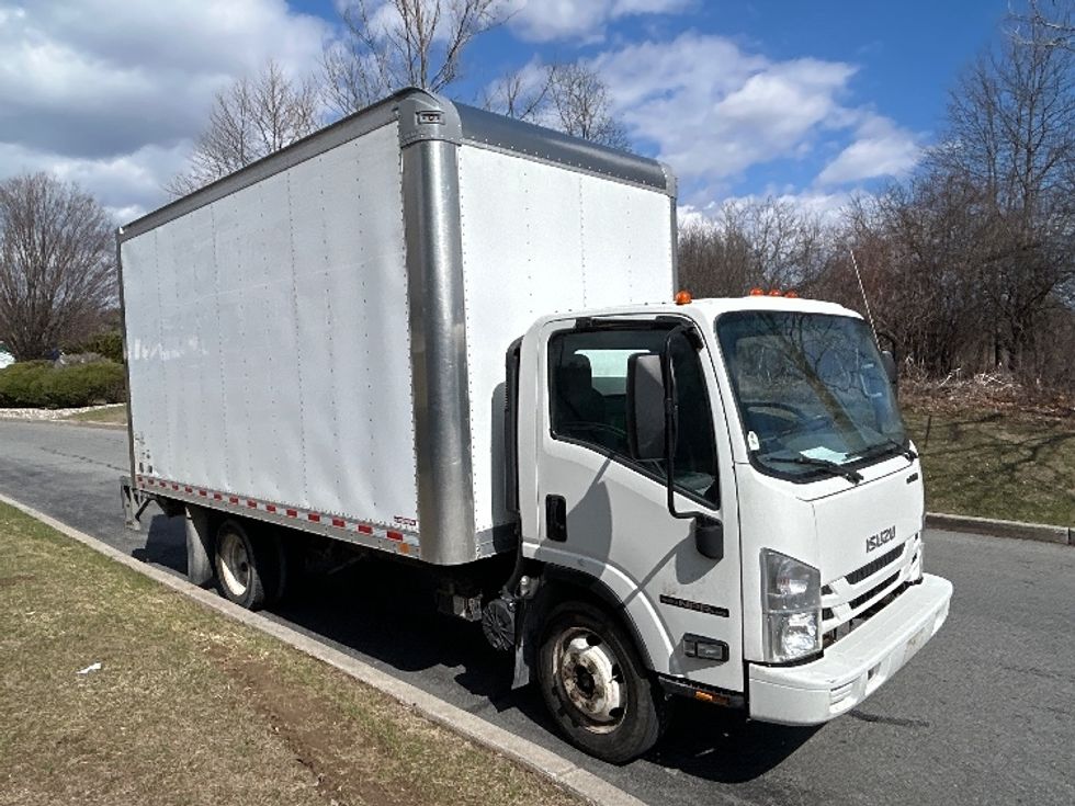 Light Duty Box Truck-Light and Medium Duty Trucks-Isuzu-2019-NPR EFI-Montgomery-NY-95,713\n\t\tmiles-$ 35,750 - Image 1