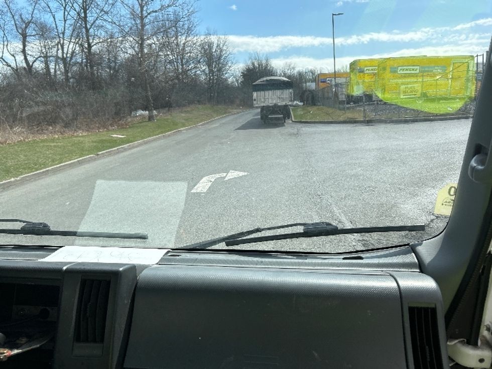 Light Duty Box Truck-Light and Medium Duty Trucks-Isuzu-2019-NPR EFI-Montgomery-NY-95,713\n\t\tmiles-$ 35,750 - Image 21