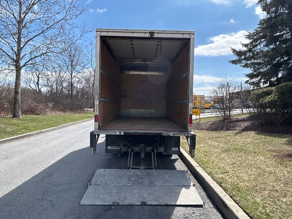 Light Duty Box Truck-Light and Medium Duty Trucks-Isuzu-2019-NPR EFI-Montgomery-NY-95,713\n\t\tmiles-$ 35,750 - Image 9