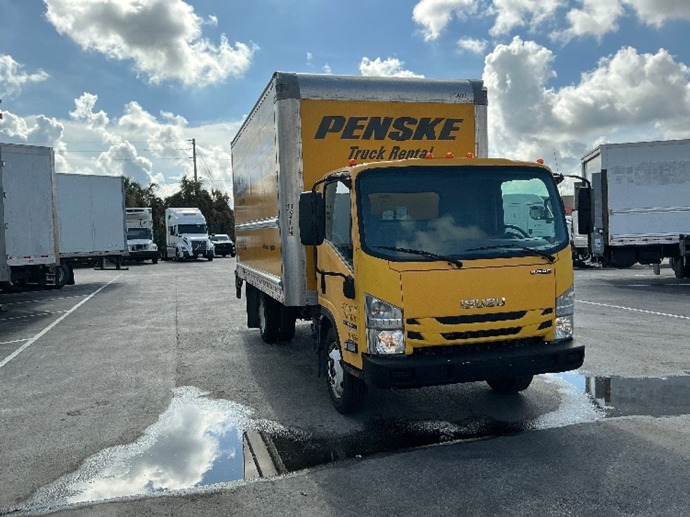 Light Duty Box Truck-Light and Medium Duty Trucks-Isuzu-2019-NPR EFI-Orlando-FL-103,428\n\t\tmiles-$ 35,000 - Image 1