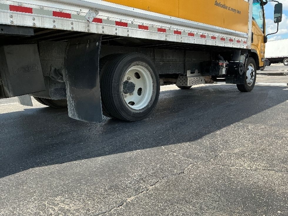 Light Duty Box Truck-Light and Medium Duty Trucks-Isuzu-2019-NPR EFI-Orlando-FL-103,428\n\t\tmiles-$ 35,000 - Image 14