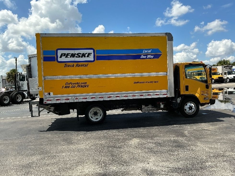 Light Duty Box Truck-Light and Medium Duty Trucks-Isuzu-2019-NPR EFI-Orlando-FL-103,428\n\t\tmiles-$ 35,000 - Image 15
