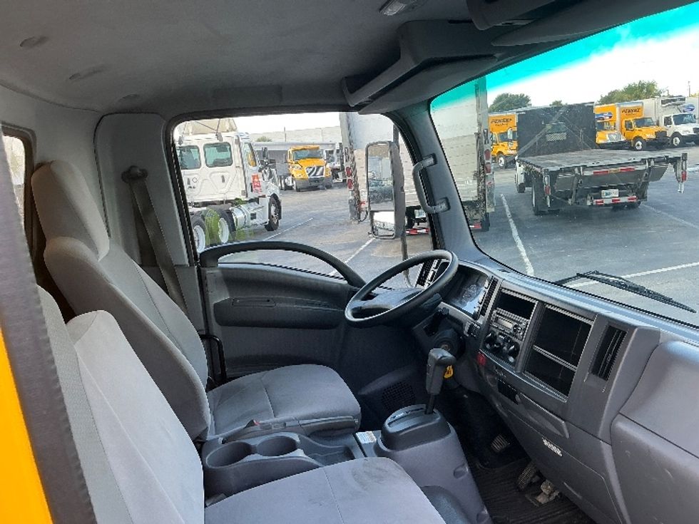 Light Duty Box Truck-Light and Medium Duty Trucks-Isuzu-2019-NPR EFI-Orlando-FL-103,428\n\t\tmiles-$ 35,000 - Image 22