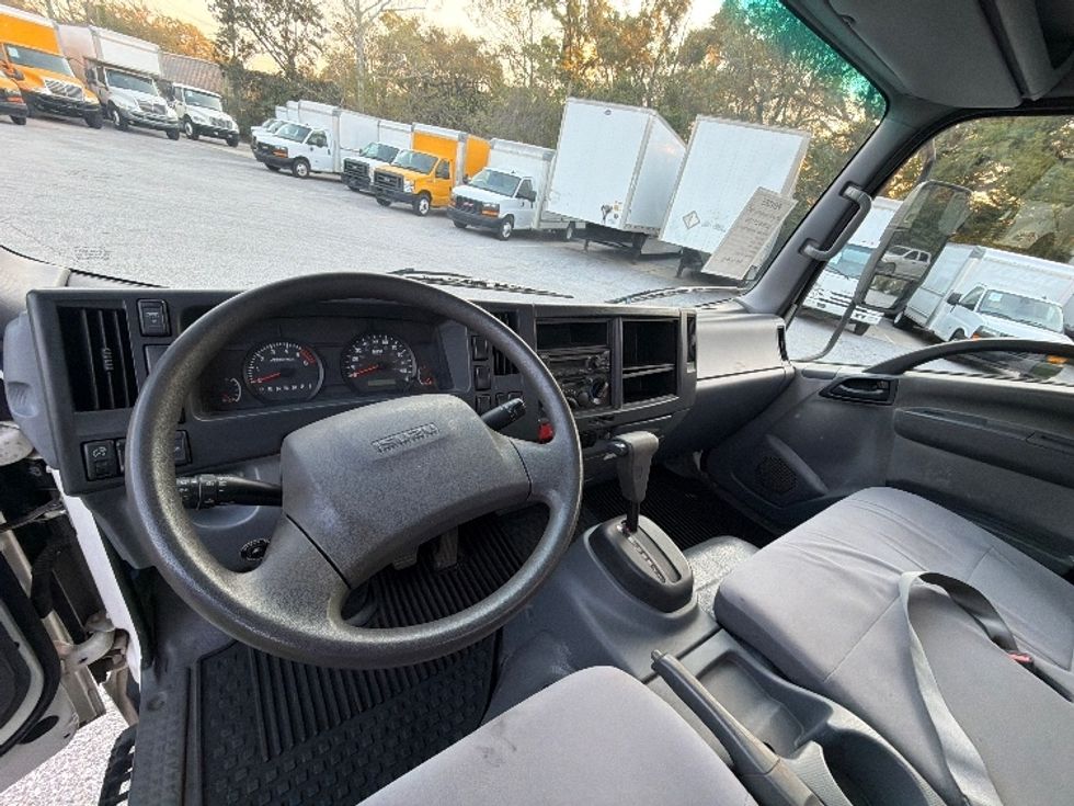 Light Duty Box Truck-Light and Medium Duty Trucks-Isuzu-2019-NPR EFI-Pensacola-FL-58,041\n\t\tmiles-$ 40,000 - Image 18