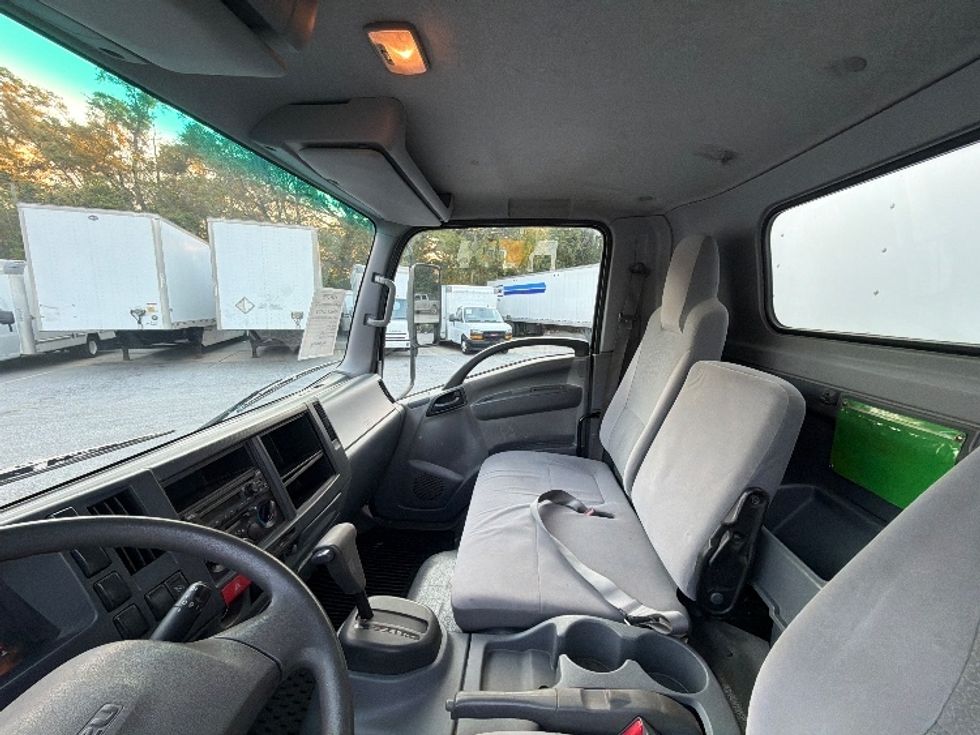 Light Duty Box Truck-Light and Medium Duty Trucks-Isuzu-2019-NPR EFI-Pensacola-FL-58,041\n\t\tmiles-$ 40,000 - Image 19