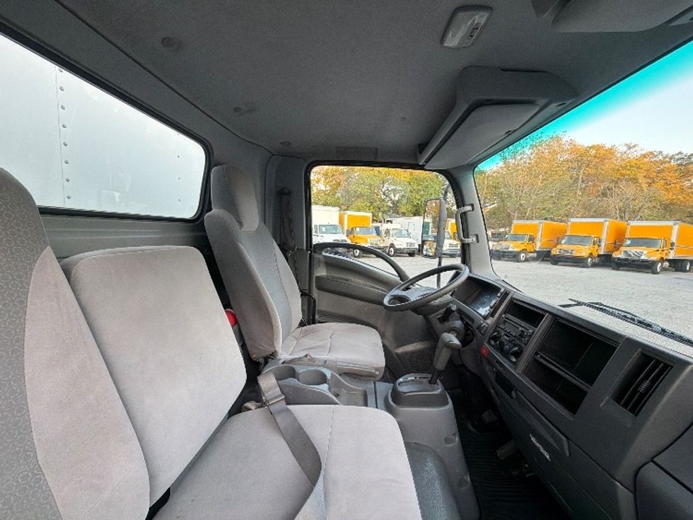 Light Duty Box Truck-Light and Medium Duty Trucks-Isuzu-2019-NPR EFI-Pensacola-FL-58,041\n\t\tmiles-$ 40,000 - Image 22