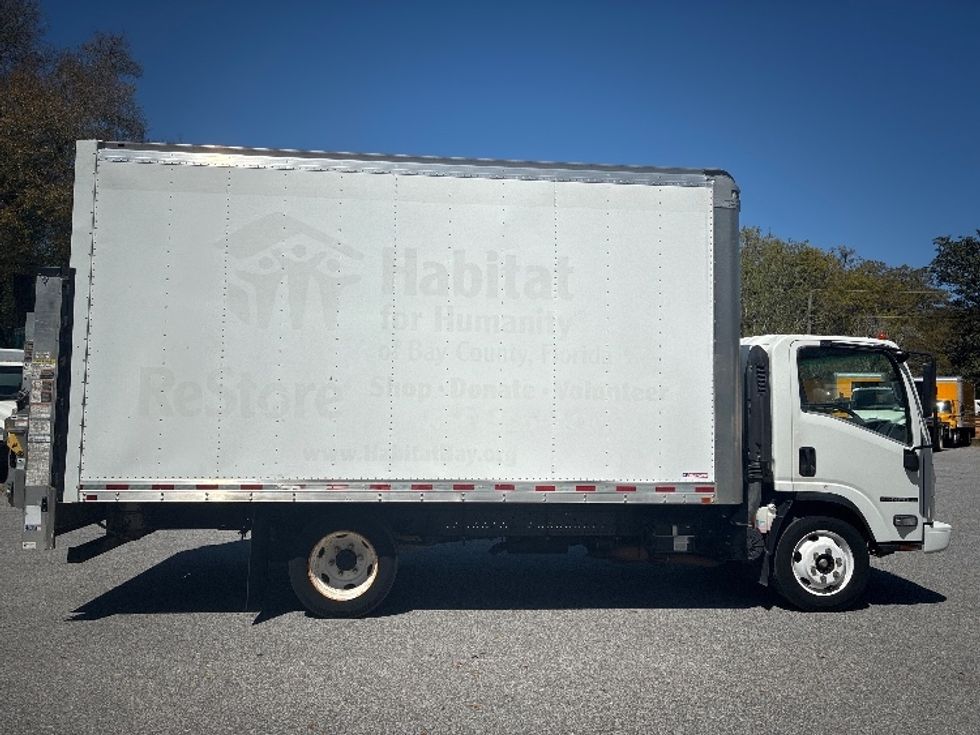 Light Duty Box Truck-Light and Medium Duty Trucks-Isuzu-2019-NPR EFI-Pensacola-FL-67,929\n\t\tmiles-$ 39,250 - Image 15