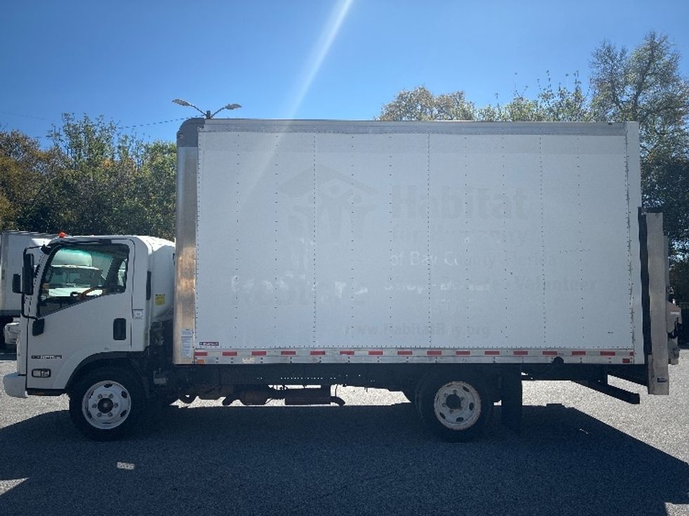Light Duty Box Truck-Light and Medium Duty Trucks-Isuzu-2019-NPR EFI-Pensacola-FL-67,929\n\t\tmiles-$ 39,250 - Image 4