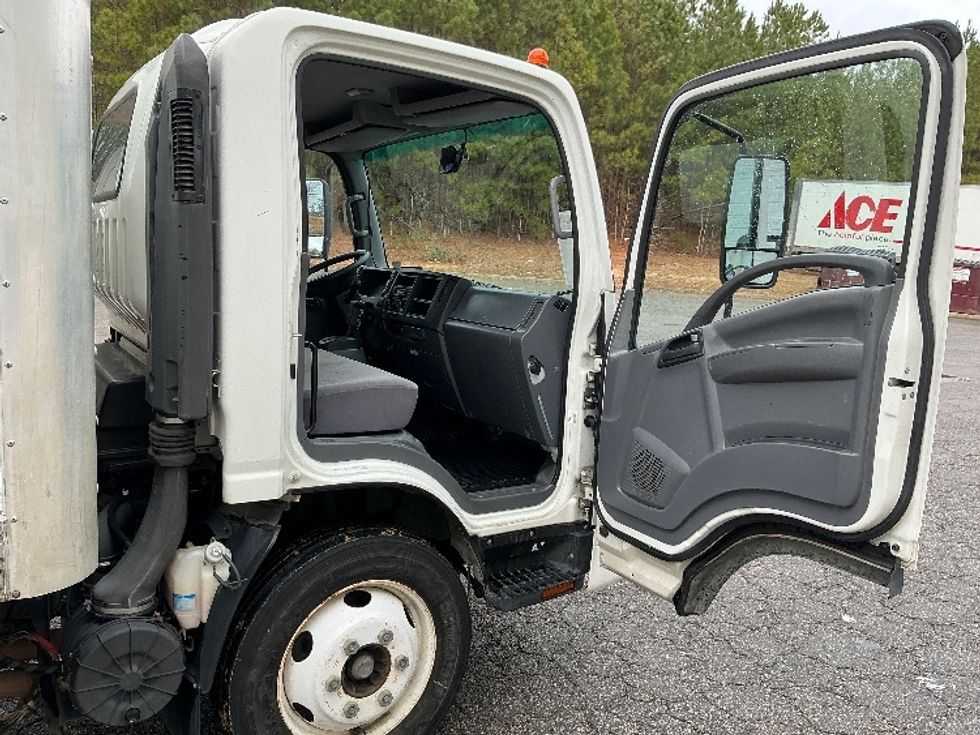 Light Duty Box Truck-Light and Medium Duty Trucks-Isuzu-2019-NPR EFI-Prince George-VA-219,944\n\t\tmiles-$ 17,500 - Image 17