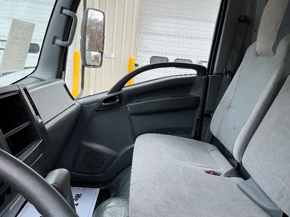 Light Duty Box Truck-Light and Medium Duty Trucks-Isuzu-2019-NPR EFI-Prince George-VA-219,944\n\t\tmiles-$ 17,500 - Image 20