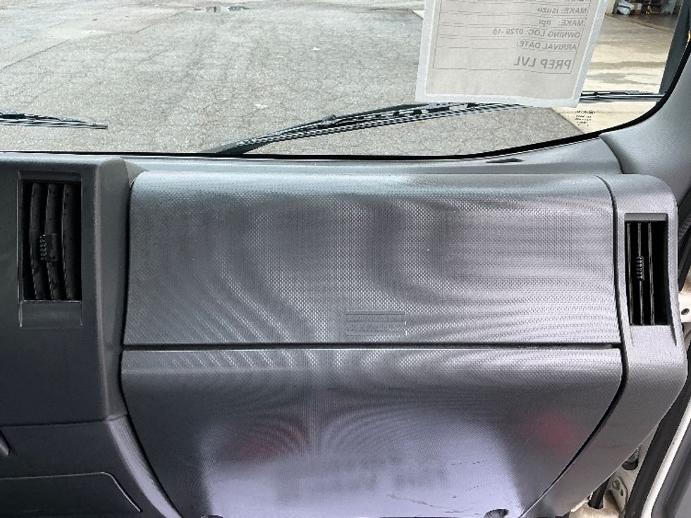 Light Duty Box Truck-Light and Medium Duty Trucks-Isuzu-2019-NPR EFI-Prince George-VA-219,944\n\t\tmiles-$ 17,500 - Image 21