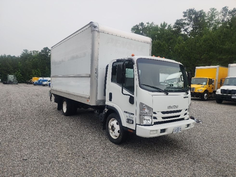 Light Duty Box Truck-Light and Medium Duty Trucks-Isuzu-2019-NPR EFI-Prince George-VA-83,611\n\t\tmiles-$ 39,500 - Image 1