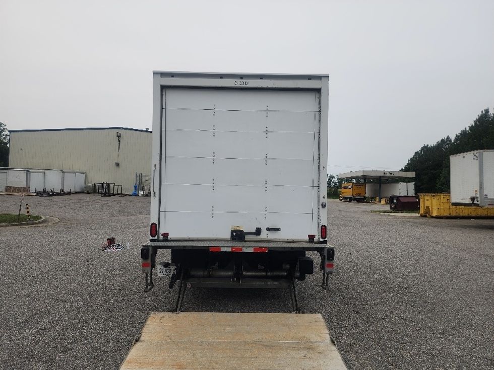 Light Duty Box Truck-Light and Medium Duty Trucks-Isuzu-2019-NPR EFI-Prince George-VA-83,611\n\t\tmiles-$ 39,500 - Image 7
