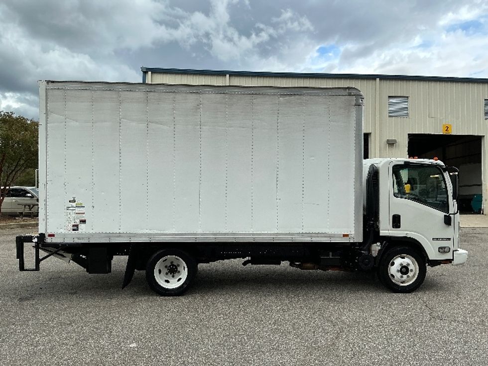 Light Duty Box Truck-Light and Medium Duty Trucks-Isuzu-2019-NPR EFI-Prince George-VA-91,111\n\t\tmiles-$ 38,250 - Image 15