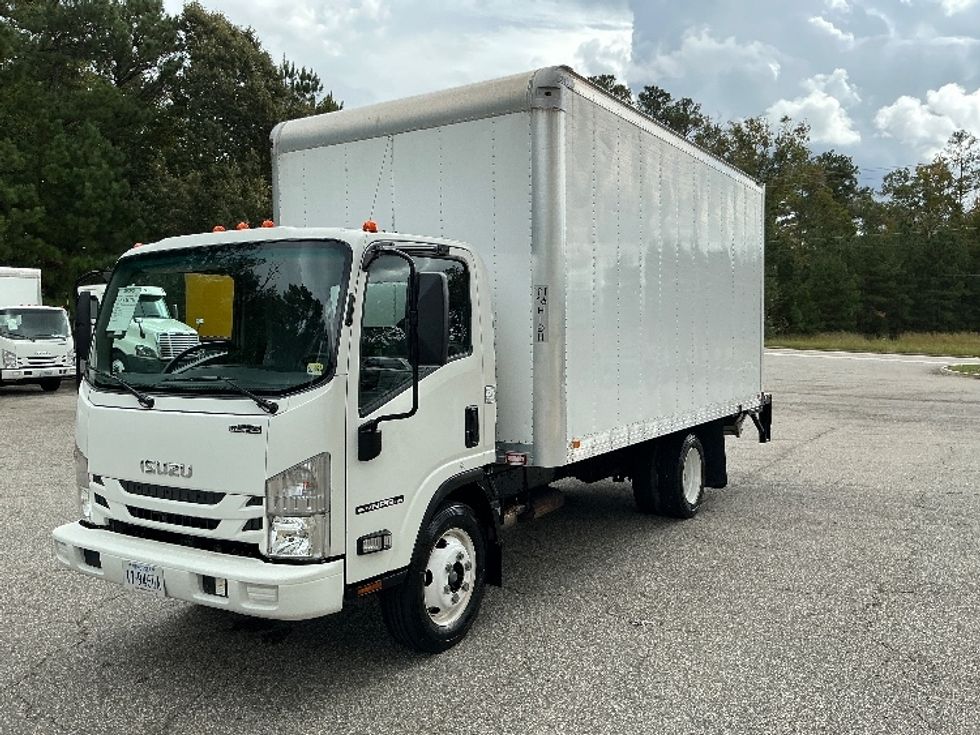 Light Duty Box Truck-Light and Medium Duty Trucks-Isuzu-2019-NPR EFI-Prince George-VA-91,111\n\t\tmiles-$ 38,250 - Image 3