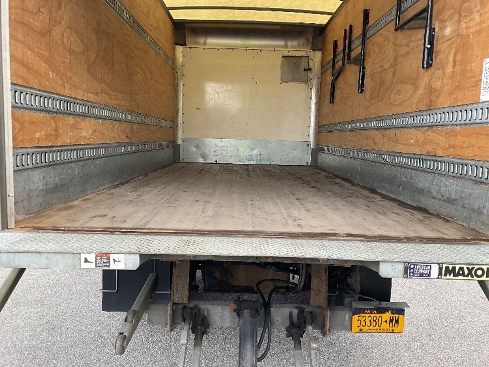 Light Duty Box Truck-Light and Medium Duty Trucks-Isuzu-2019-NPR EFI-Rochester-NY-89,815\n\t\tmiles-$ 35,500 - Image 10