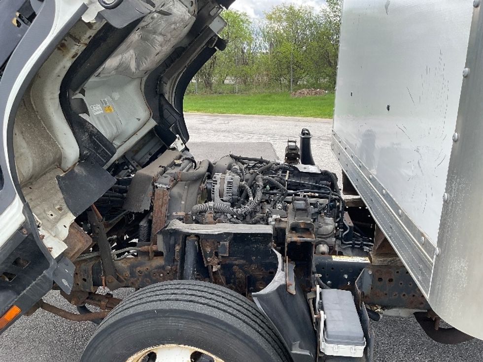 Light Duty Box Truck-Light and Medium Duty Trucks-Isuzu-2019-NPR EFI-Rochester-NY-89,815\n\t\tmiles-$ 35,500 - Image 24