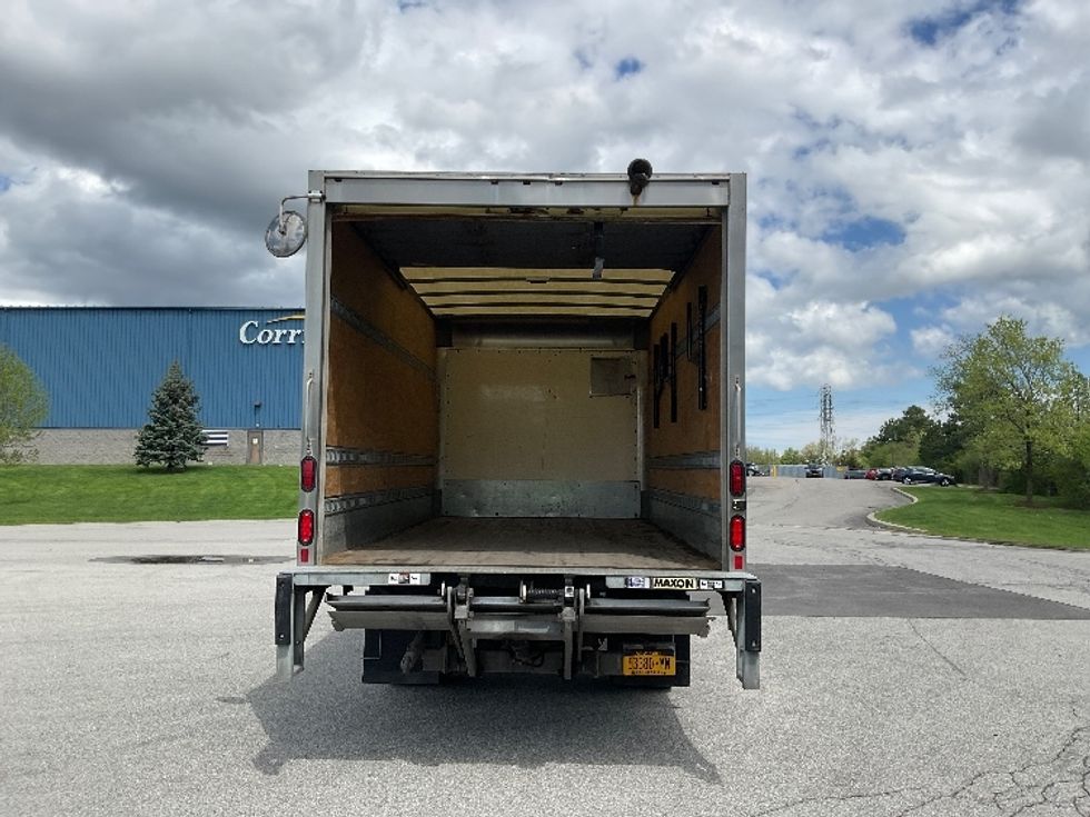 Light Duty Box Truck-Light and Medium Duty Trucks-Isuzu-2019-NPR EFI-Rochester-NY-89,815\n\t\tmiles-$ 35,500 - Image 8